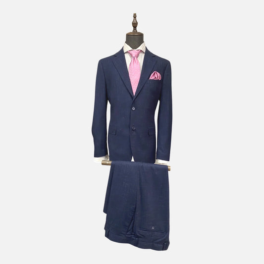 Unveiling the Epitome of Elegance: Discover Quality and Comfortable Fit Suits at Dolcevitafashions.com