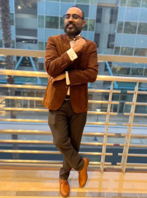 Dapper Haunts: Elevate Your Halloween Style with Dolce Vita Fashions