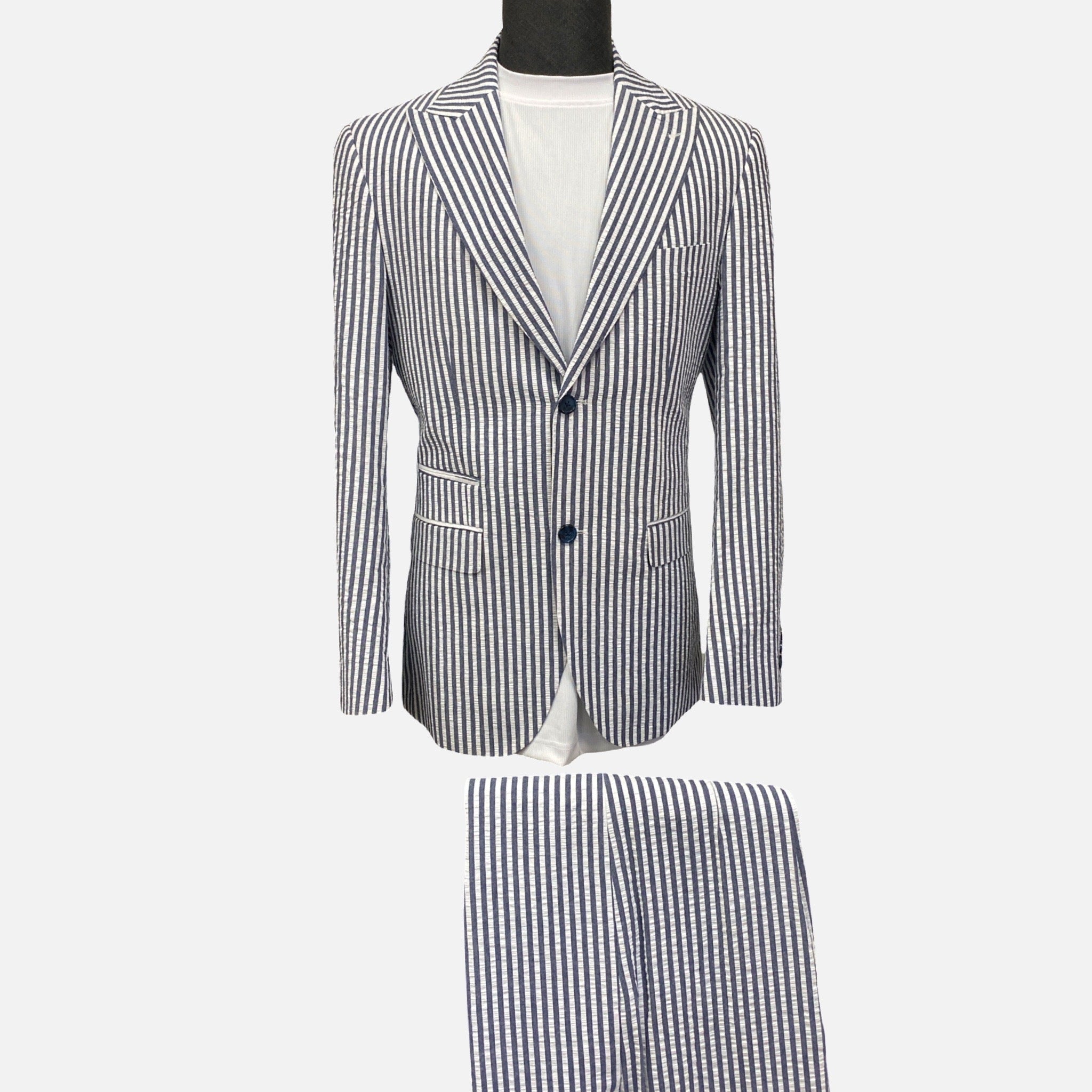 Mens Navy Blue sear-sucker suit Mens Navy Blue sear-sucker suit