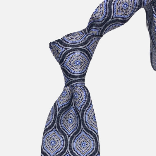 Premium silk necktie 